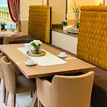 Hotel Parkhotel 4*