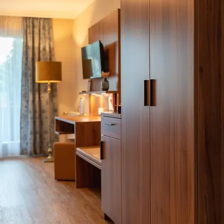 Parkhotel Hotel 4*