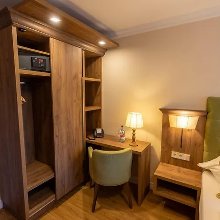 Hotel Parkhotel 4*